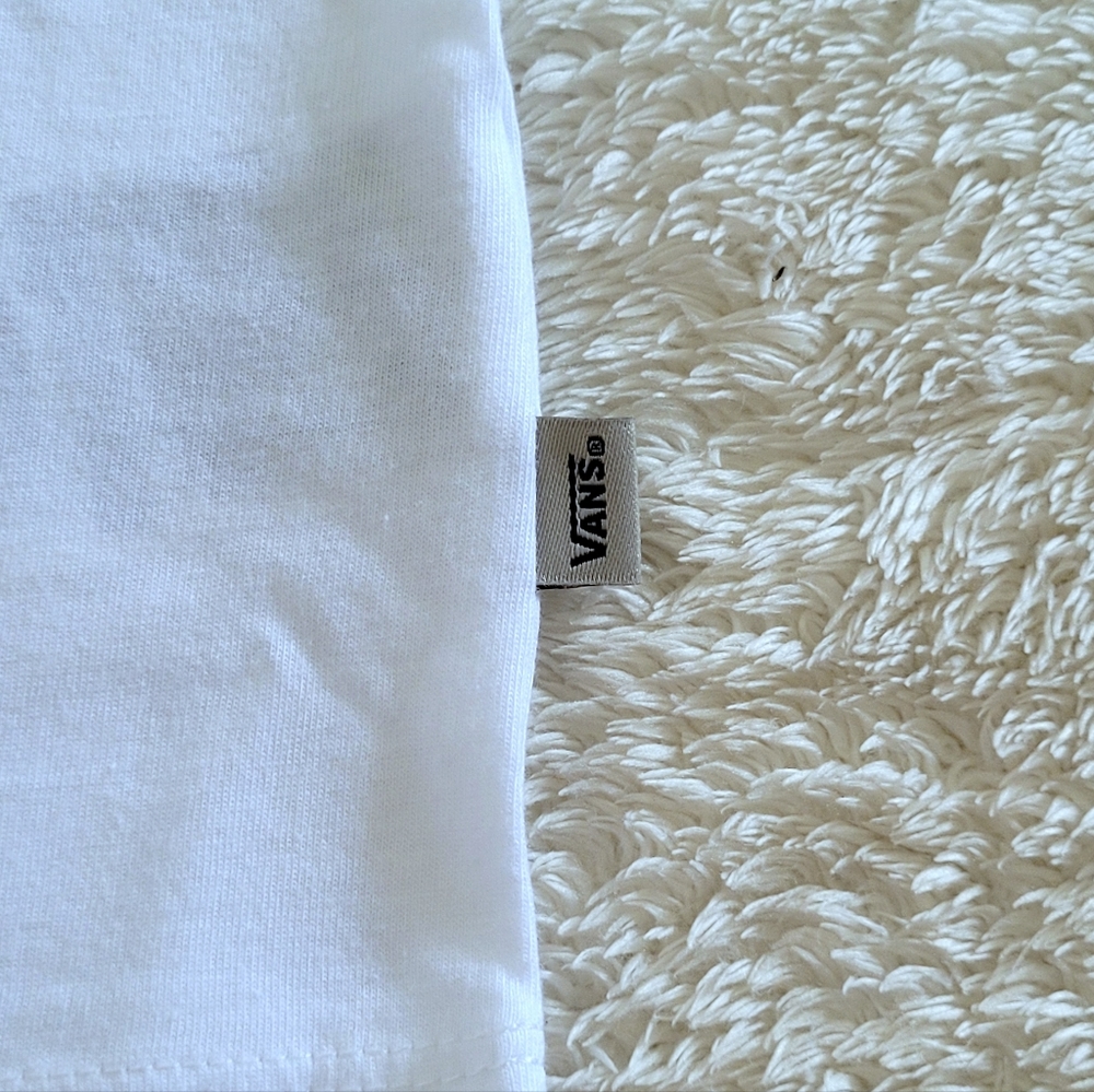 VANS🛹 "Trecker" Tee👕 - NWT - Picture 8 of 15
